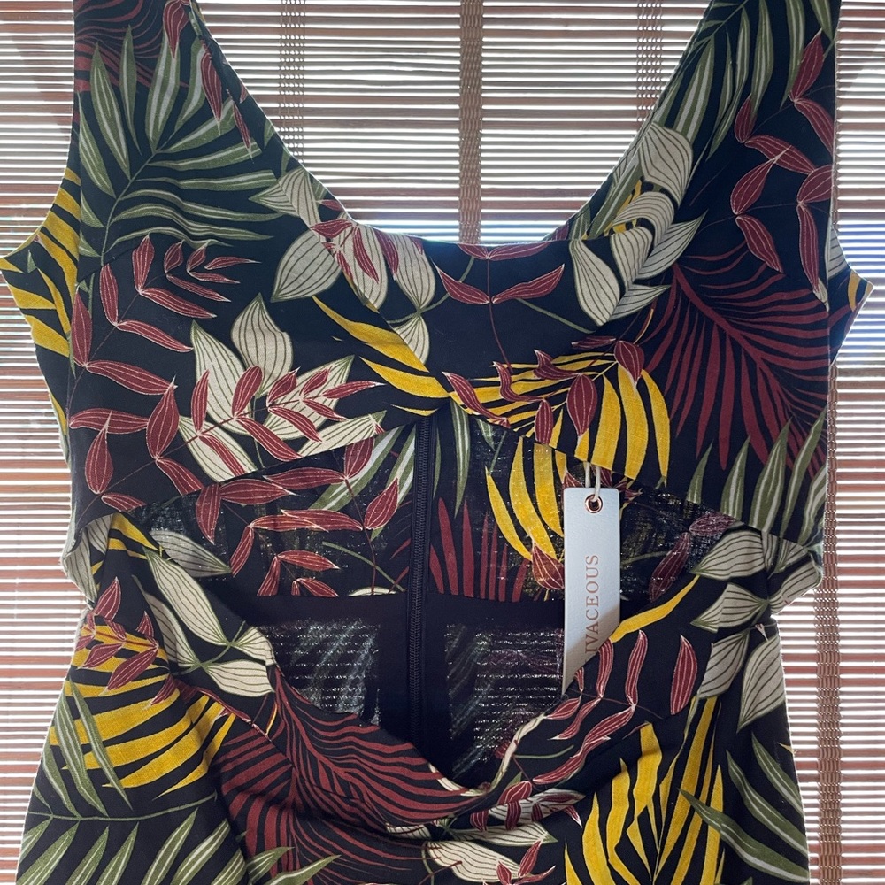 Oliviaceous Tropical Cut-Out Mini Dress, Size Small - Picture 2 of 3
